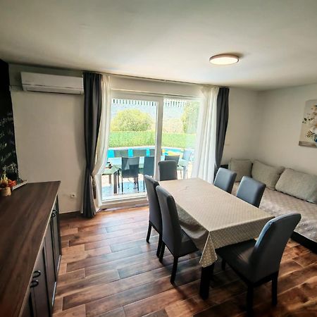 Villa Croatia Sea View With Heated Pool Vinišće 外观 照片