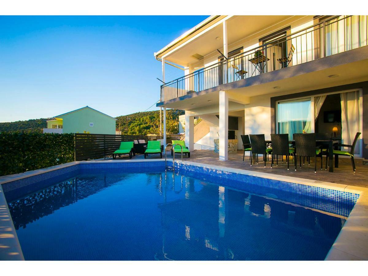 Villa Croatia Sea View With Heated Pool Vinišće 外观 照片