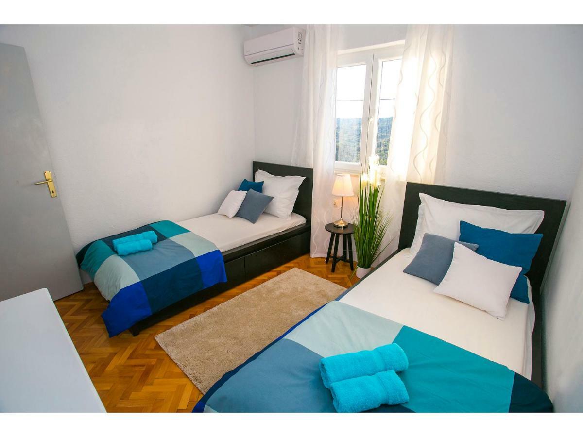 Villa Croatia Sea View With Heated Pool Vinišće 外观 照片